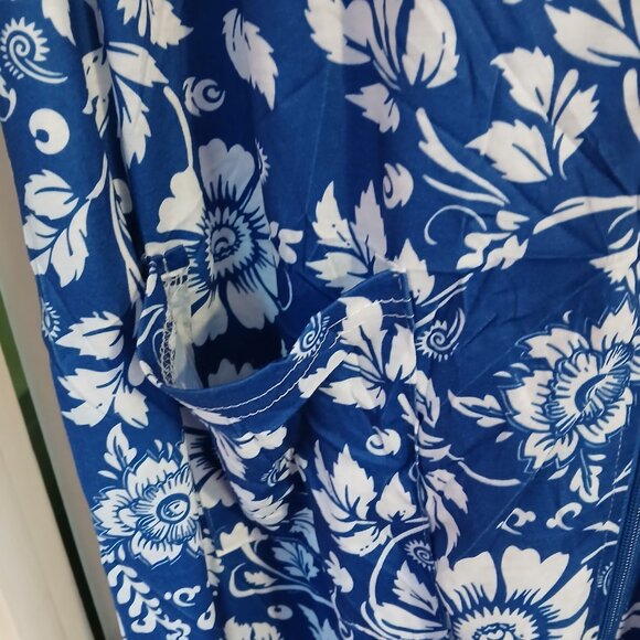 Women's Full Length House Dress Short Sleeve  Zipper Front Blue SZ L NWT - Picture 5 of 10